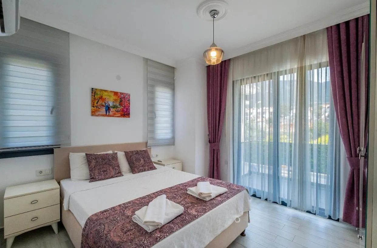 Modern Chic 4-Bedroom Villa With Private Pool And Garden In Central Hisaronu Fethiye
