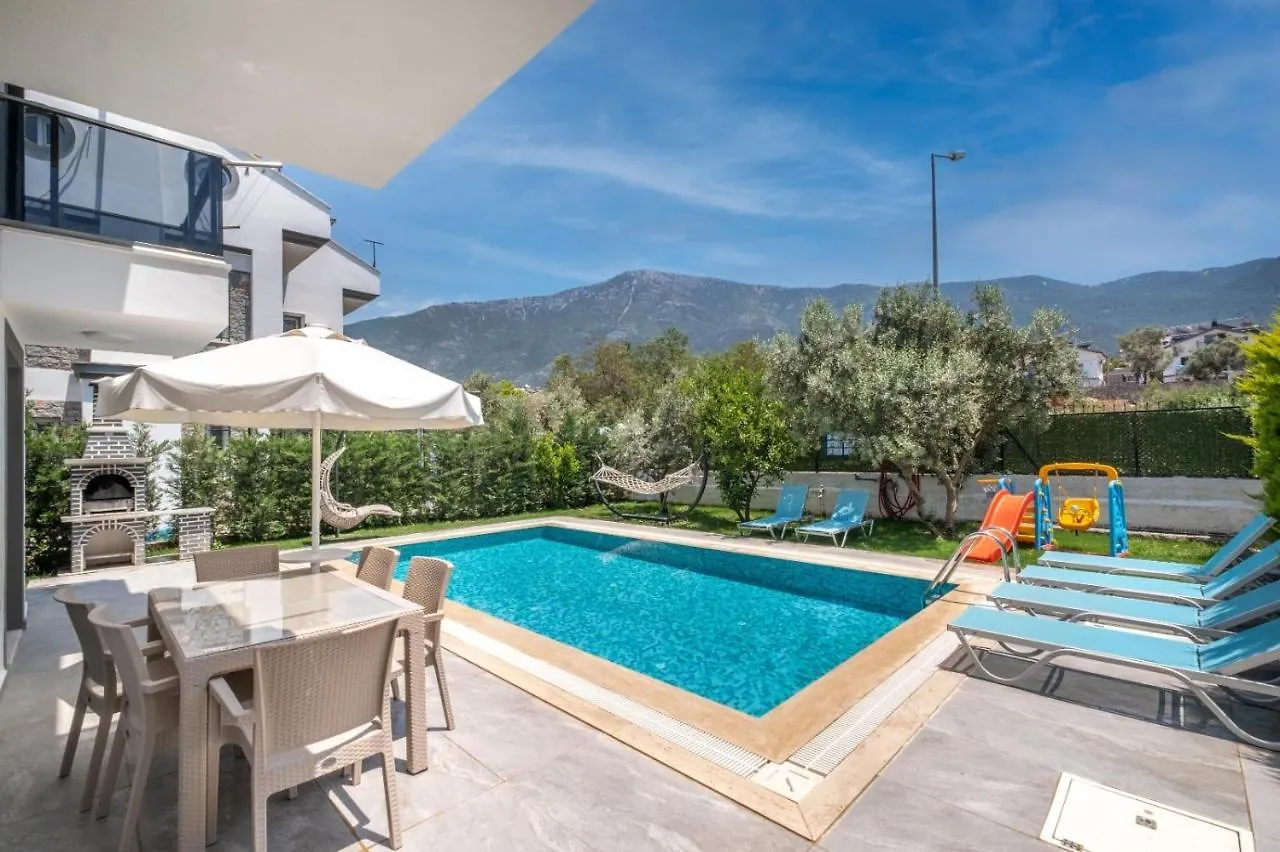 Modern Chic 4-Bedroom Villa With Private Pool And Garden In Central Hisaronu Fethiye 0*,  Turquie